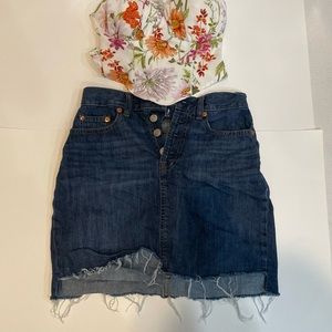 Privy flower tub top /Gap blue denim skirt pre-owned